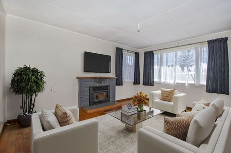 Photo of property in 8 Taraire Crescent, Otangarei, Whangarei, 0112