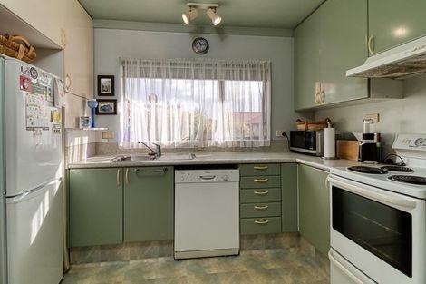 Photo of property in 2/1004 Waipuna Street, Mahora, Hastings, 4120