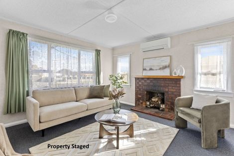 Photo of property in 40 Blake Street, Waitara, 4320