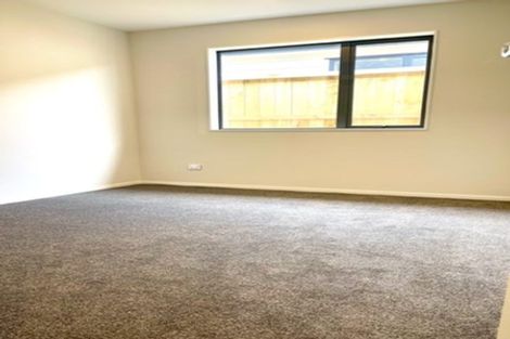 Photo of property in 22 Rorotu Avenue, Karaka, Papakura, 2113