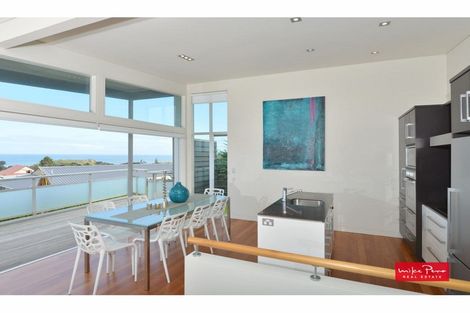 Photo of property in 34a Ripiro Drive, Baylys Beach, Dargaville, 0377