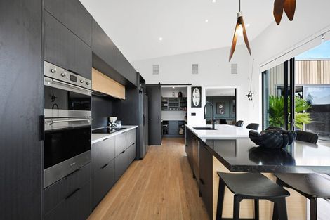 Photo of property in 17 Mike Smith Drive, Cambridge, 3434