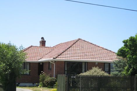 Photo of property in 55 Shortland Street, Wainoni, Christchurch, 8061