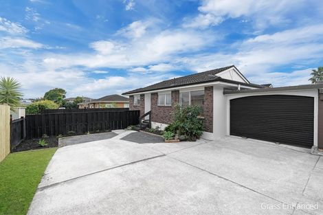 Photo of property in 2/37 Blacklock Avenue, Henderson, Auckland, 0612