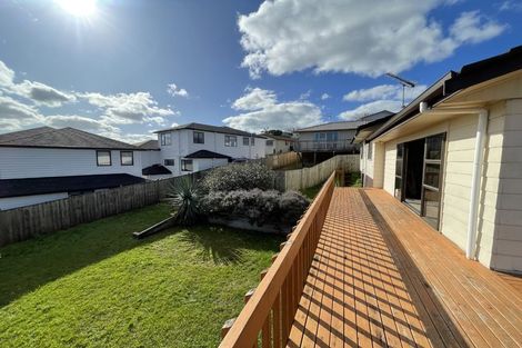 Photo of property in 148 Aviemore Drive, Highland Park, Auckland, 2010