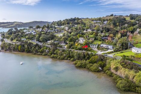 Photo of property in 1250 Sandspit Road, Sandspit, Warkworth, 0982