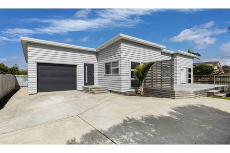Photo of property in 38a Hatton Road, Orewa, 0931