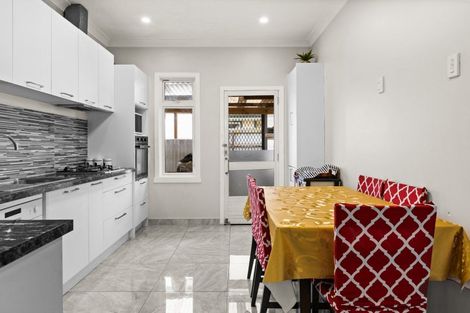 Photo of property in 2/602 Park Road South, Akina, Hastings, 4122