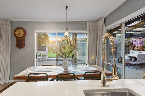 Photo of property in 29 Whitaker Street, Otumoetai, Tauranga, 3110