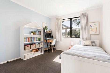 Photo of property in 12 Carrington Drive, Papamoa Beach, Papamoa, 3118