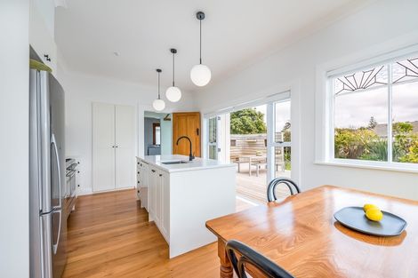 Photo of property in 24 Hart Avenue, Boulcott, Lower Hutt, 5011