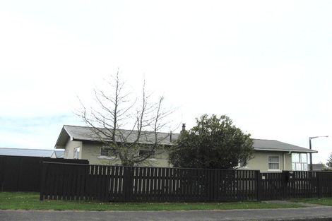 Photo of property in 52 Marlowe Street, Stoke, Nelson, 7011