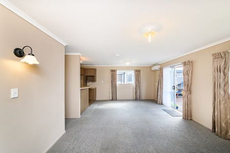 Photo of property in 44 Kaimanawa Street, Kelvin Grove, Palmerston North, 4414