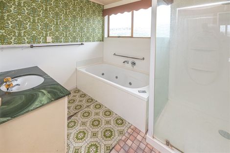 Photo of property in 53 Hinau Street, Castlecliff, Whanganui, 4501