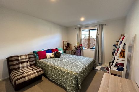 Photo of property in 73 Jack Hanley Drive, Jacks Point, Queenstown, 9371