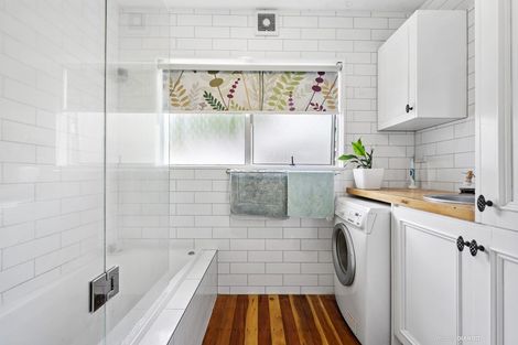 Photo of property in 10b Dormar Place, Churton Park, Wellington, 6037