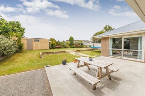 Photo of property in 8 Roots Street West, Feilding, 4702