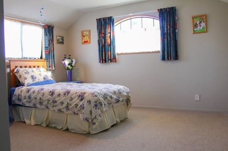 Photo of property in 55 Lowry Avenue, Redwood, Christchurch, 8051