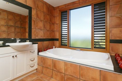 Photo of property in 809 Acacia Bay Road, Acacia Bay, Taupo, 3330