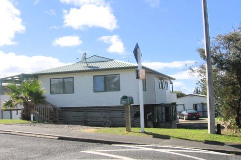 Photo of property in 22 Margaret Street, Mangawhai Heads, Mangawhai, 0505