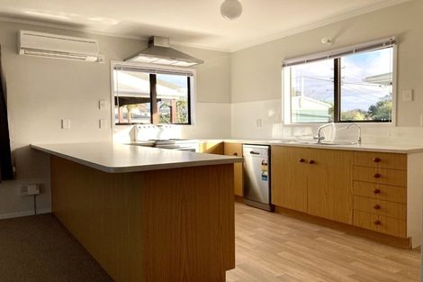 Photo of property in 1/94 Sturges Road, Henderson, Auckland, 0612