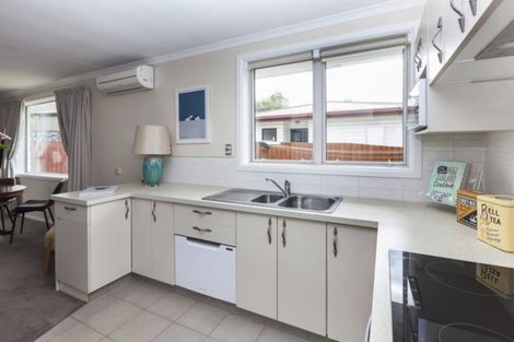 Photo of property in 4/78 Saint James Avenue, Papanui, Christchurch, 8053