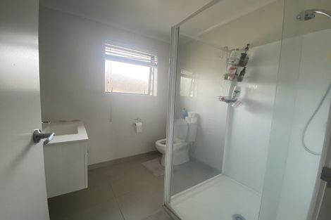 Photo of property in 5 Akeake Lane, Manurewa, Auckland, 2102