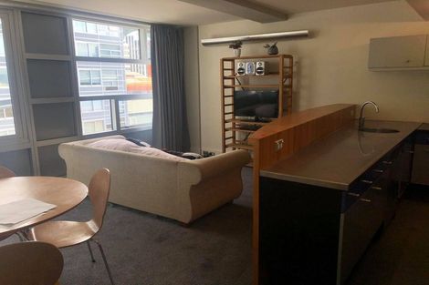 Photo of property in St Pauls Apartments, 34/43 Mulgrave Street, Thorndon, Wellington, 6011