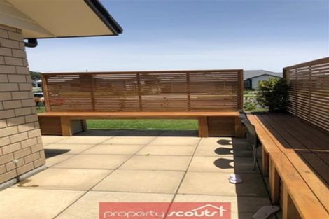 Photo of property in 2 Ryder Drive, Waiwhakaiho, New Plymouth, 4312