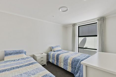 Photo of property in 10 Mackillop Way, Brooklands, New Plymouth, 4310