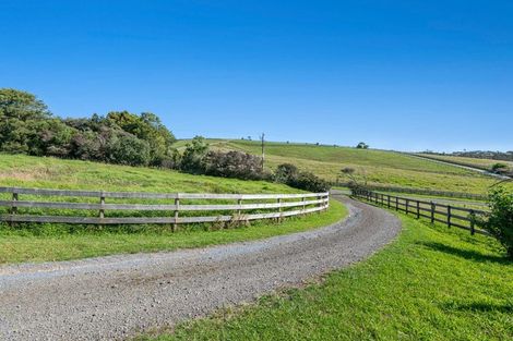 Photo of property in 211 Stoney Creek Road, Kaukapakapa, 0873
