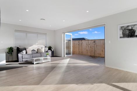 Photo of property in 4 Omapere Lane, Pyes Pa, Tauranga, 3112