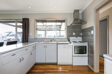 Photo of property in 82 Wycliffe Street, Onekawa, Napier, 4110