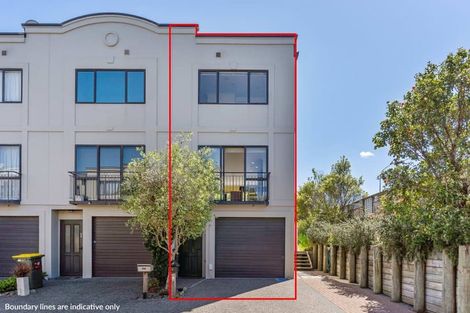 Photo of property in Harbour View Terraces, 9/170 Mokoia Road, Chatswood, Auckland, 0626