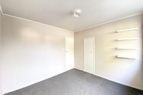 Photo of property in 37 Cheval Drive, Totara Vale, Auckland, 0629