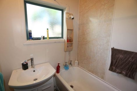 Photo of property in 14 Aorangi Road, Bryndwr, Christchurch, 8053