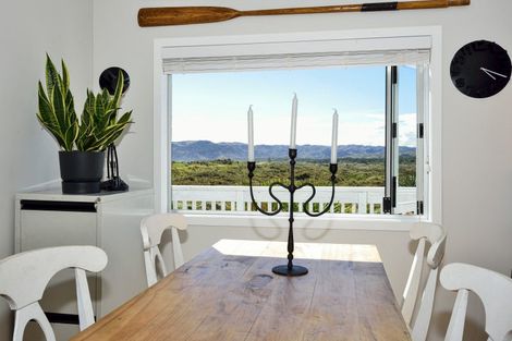 Photo of property in 2 Koura Crescent, Mahia, Nuhaka, 4198