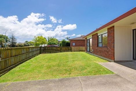 Photo of property in 2/328 Bucklands Beach Road, Bucklands Beach, Auckland, 2012