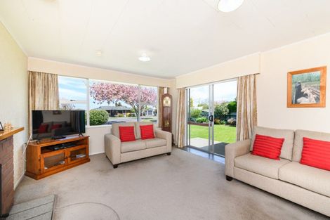 Photo of property in 9 Cheviot Place, Feilding, 4702