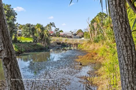 Photo of property in 17d Belray Place, Papamoa Beach, Papamoa, 3118