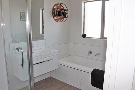 Photo of property in 30 Lazarette Loop, Gleniti, Timaru, 7910