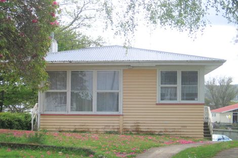 Photo of property in 16 Manuka Terrace, Mangakino, 3421