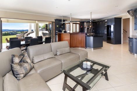 Photo of property in 601 Redoubt Road, Flat Bush, Auckland, 2019