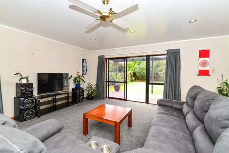 Photo of property in 11 Willowfield Place, Pukete, Hamilton, 3200