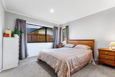 Photo of property in 16 Pitoitoi Drive, Riverhead, 0820