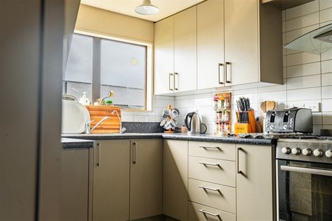 Photo of property in 36 Johnson Street, Milton, 9220