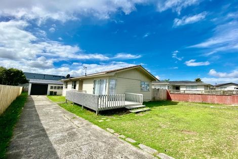 Photo of property in 76 Boundary Road, Clover Park, Auckland, 2019