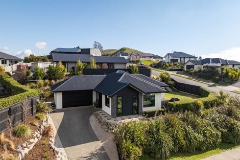 Photo of property in 2 Woolshed Drive, Stoke, Nelson, 7011