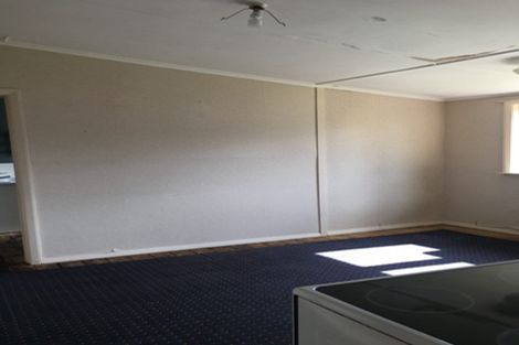 Photo of property in 42 Hussey Street, Waverley, 4510