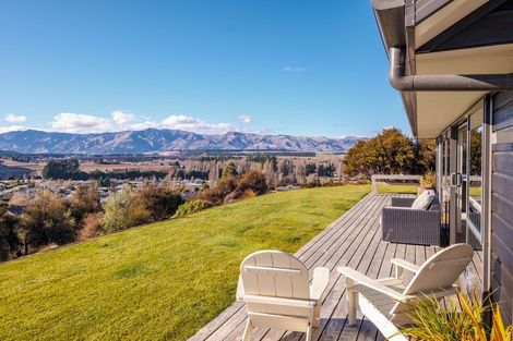 Photo of property in 13 Matheson Crescent, Albert Town, Wanaka, 9305
